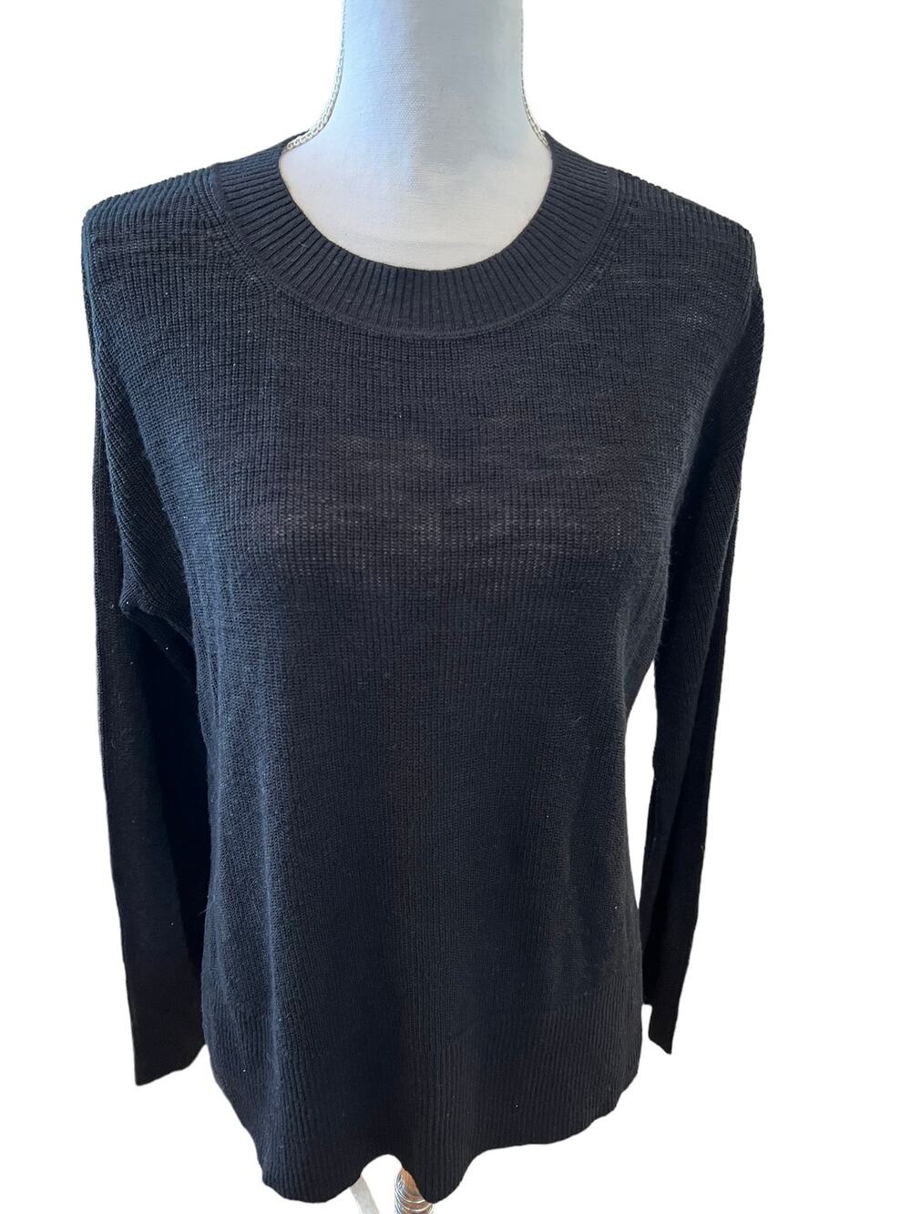 Banana Republic Linen Blend Lightweight Crewneck Sweater Black